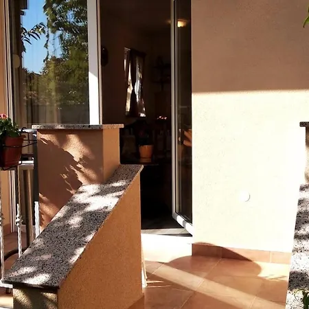 Relax At 2br Oasis In * Zadar